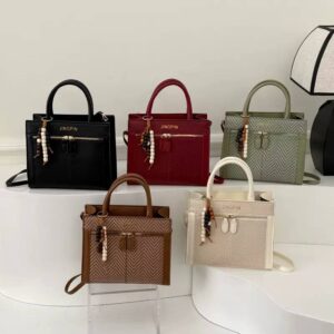 BAG 011
