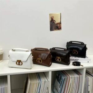 BAG 043